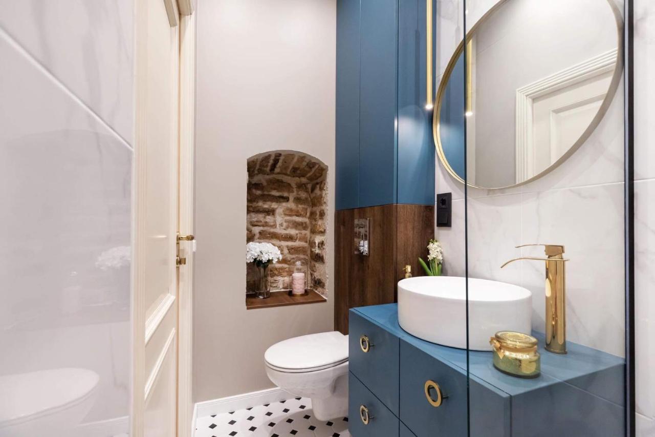Charming Apt In Vilnius Old Town By Reside Baltic Apartment ภายนอก รูปภาพ